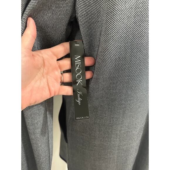 Exclusively Misook Knit Cardigan With Black  Trim And Pockets Size Large NWT - Picture 3 of 10